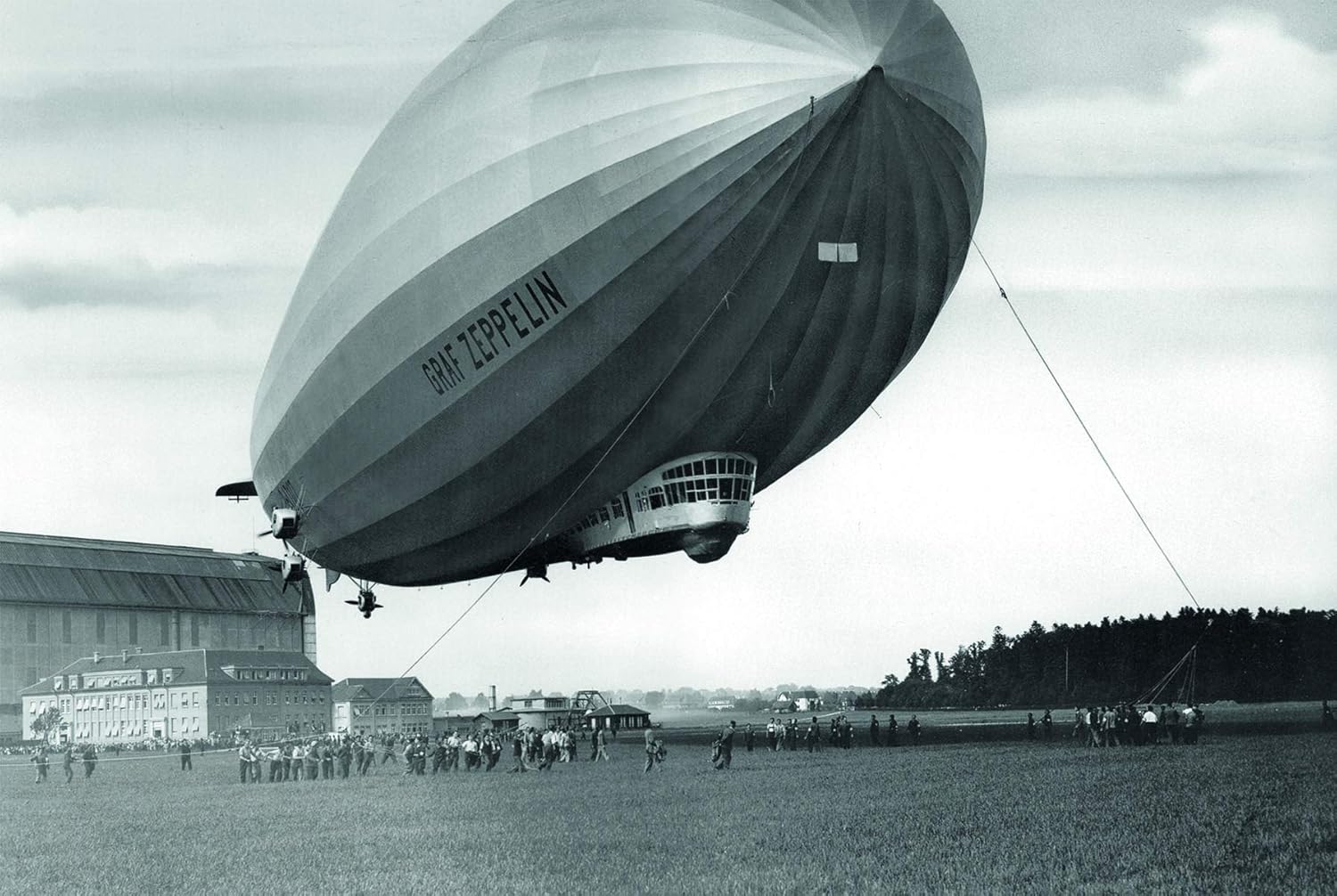 Elegante zeppelin automatikuhr 100 jahre ed.1 – Bild 5